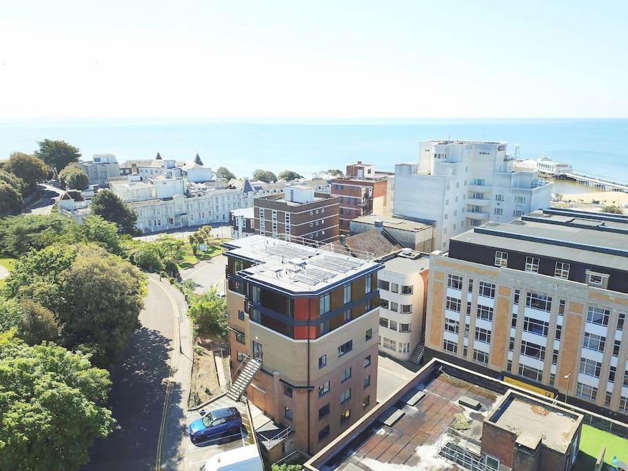 The Pad By The Beach Penthouse Apartment With Sunset And City Views Bournemouth Luaran gambar