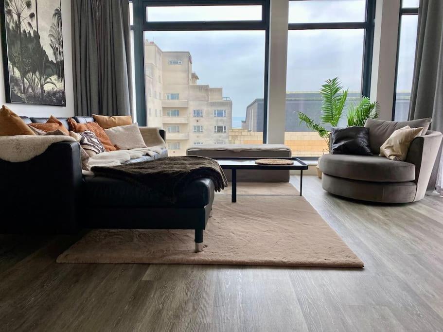 The Pad By The Beach Penthouse Apartment With Sunset And City Views Bournemouth Luaran gambar