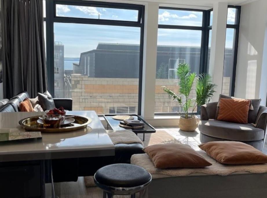 The Pad By The Beach Penthouse Apartment With Sunset And City Views Bournemouth Luaran gambar